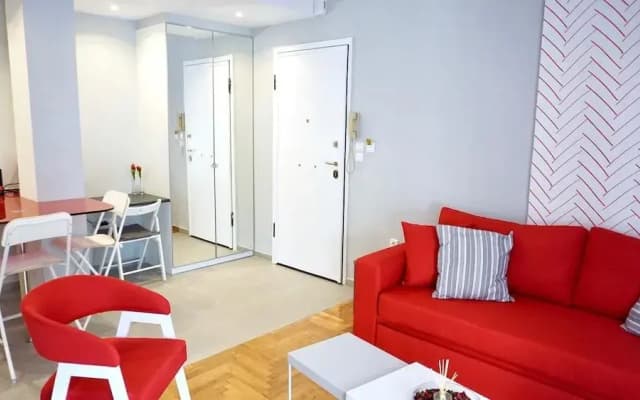 Beautiful Sunny Apt in Athens - photo 3