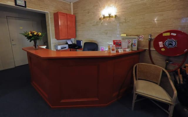 Imperial Hotel Rembrandtplein - photo 2