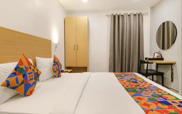 FabHotel Chawla House - photo 3