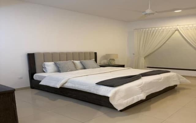 Apartment in Al Muzn Residence Air Port - photo 3
