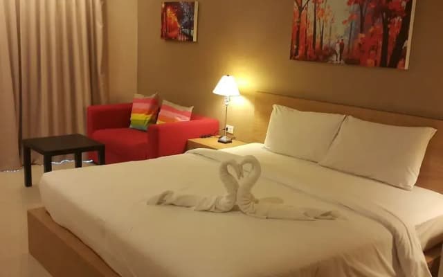 T5 Suites @ Pattaya - photo 3