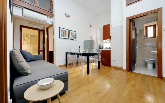Vatican Spacious Modì Apartment - photo 3