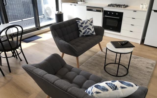Q Squared Serviced Apartments - photo 5