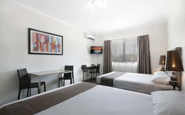 Valuesuites Penrith - photo 3
