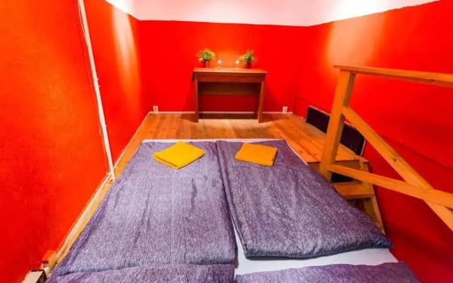 Emerald Hostel Budapest - photo 4