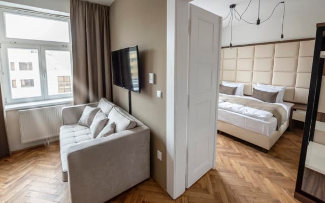 Letna Garden Suites - photo 2