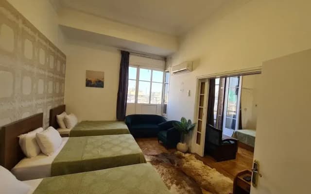 Downtown Apartments and Suites - photo 4