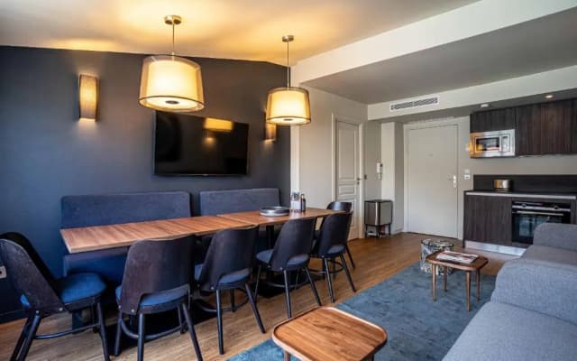 135 - Urban Five Star Apartment in Center of Paris - photo 2