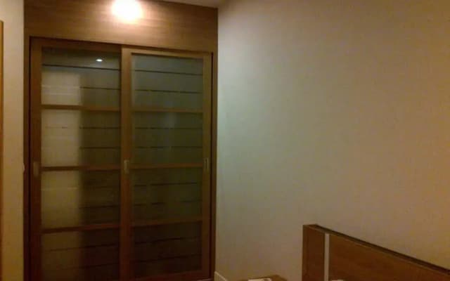 Circle Condominium - photo 2