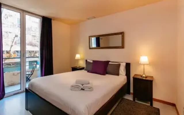 Cozy Apartment Casanova-Eixample - photo 2