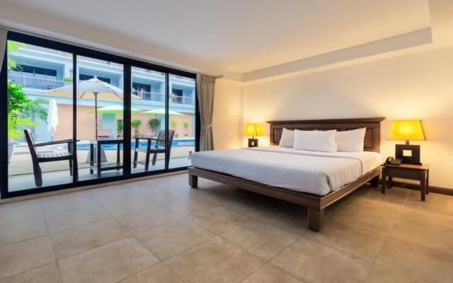 Amalthea Hotel - photo 4