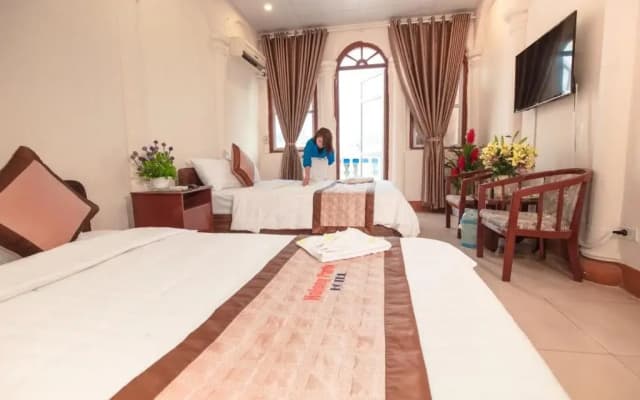 Halong Party Hostel & Hotel - photo 3