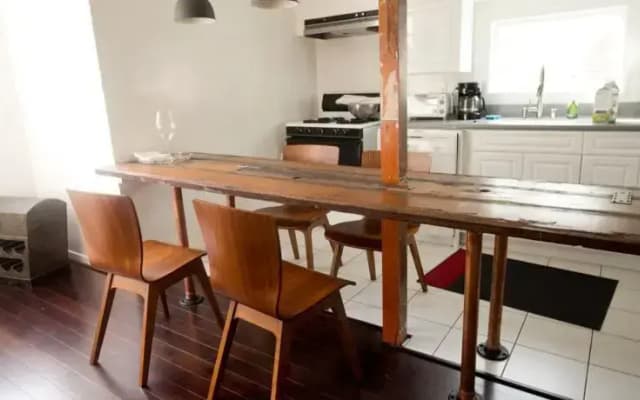 Pacific Heights Victorian Apartment - photo 3