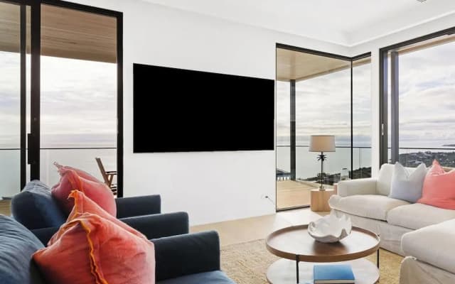 Bayview Luxe Entertainer Pool World Class View - photo 4