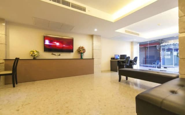Gateway Hotel Pratunam - photo 2