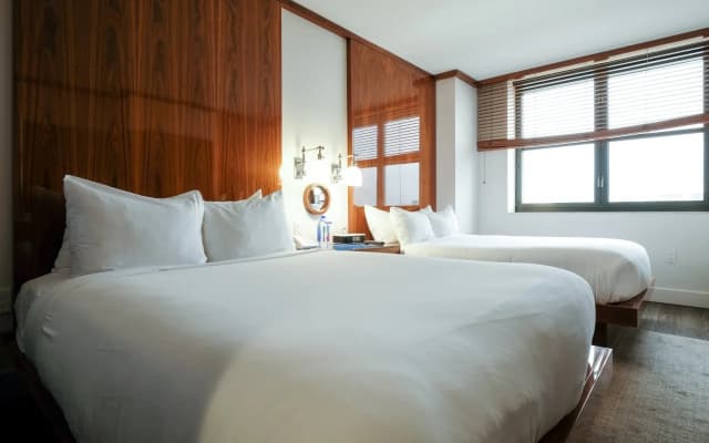 Hotel Hugo - photo 4