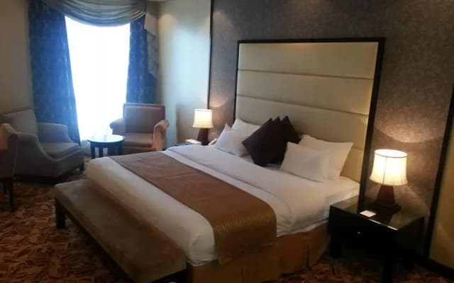 Paragon Hotel - photo 4