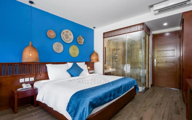 Five Rose Villas - photo 3