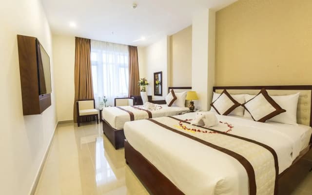 Hoang Linh Dan Hotel - photo 3
