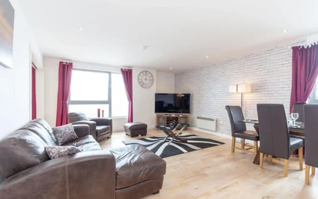 Edinburgh Penthouse Accommodation - photo 4