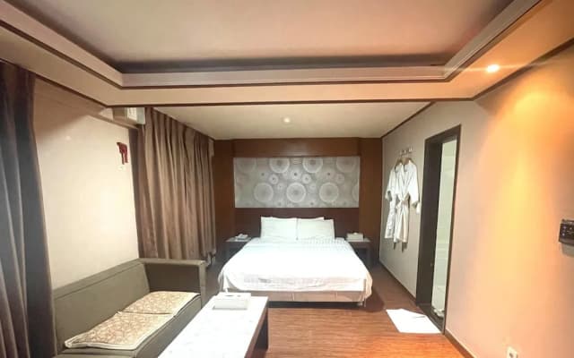 Jahamun Hotel - photo 3