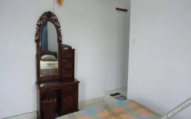 Warsa's Guest House - photo 3