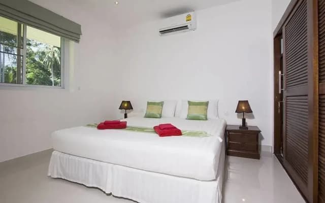 Baan Maenam Villa No 3 3 Beds - photo 3