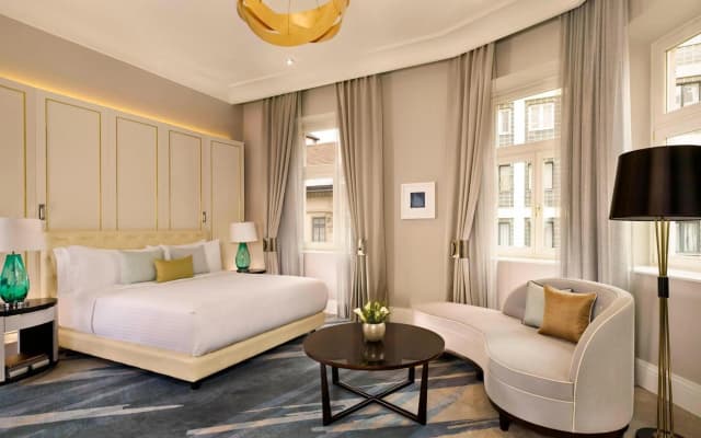 Al Habtoor Palace Budapest Hotel - photo 4