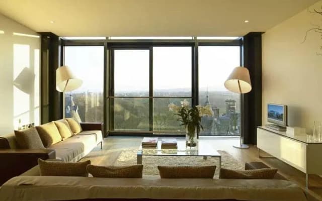 Q Suites - photo 2