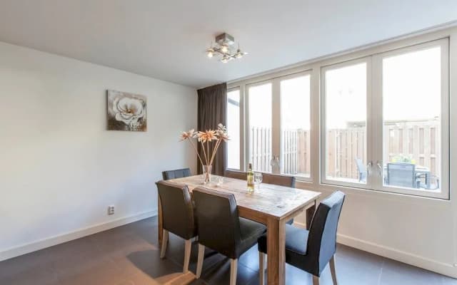 Tulip Apartments - photo 4