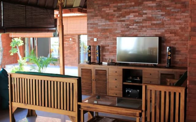 Villa Damai Sanur - photo 2