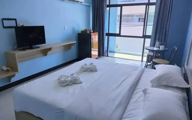 At 81 Hotel - photo 4