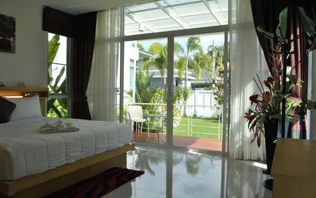 Siam Twins Villa A - photo 4