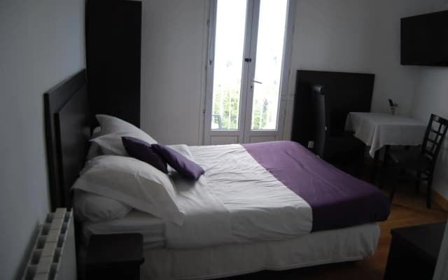 Azur Hotel - photo 4