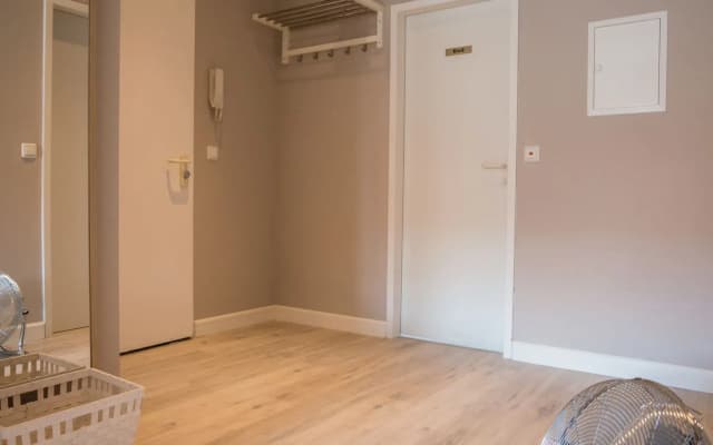 Limehome Berlin Chausseestrasse - photo 2