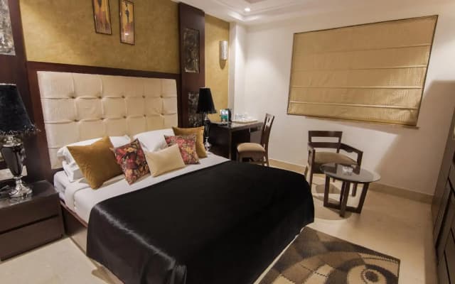 Hotel Grand Imperial - photo 5