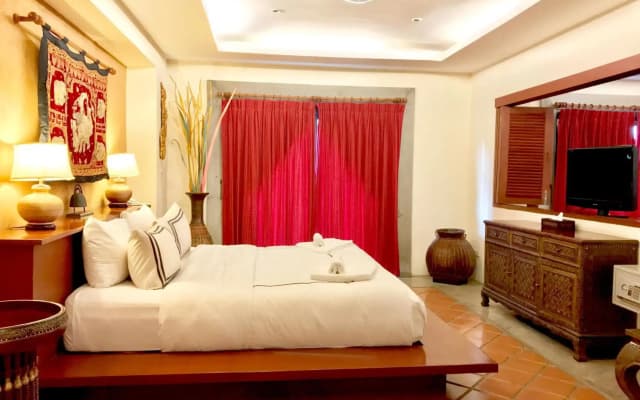 Nirvana Boutique Hotel - photo 3