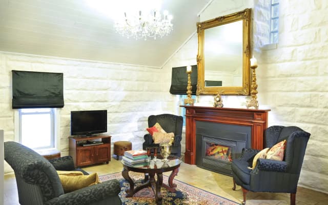 The Loft In The Mill Boutique Accommodation - photo 4