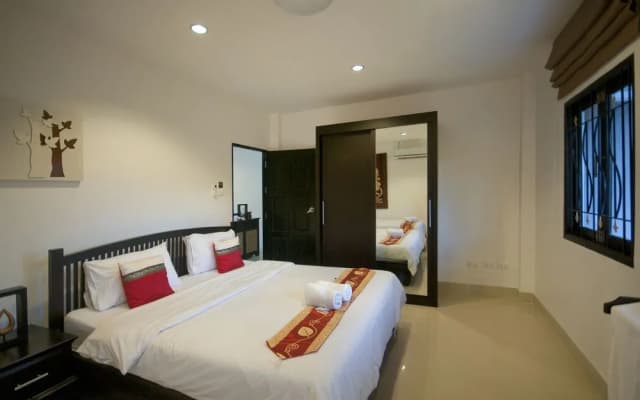 Baan Santhiya Villa 3 - photo 4