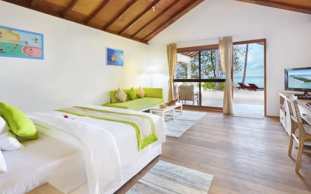 Innahura Maldives Resort - photo 4