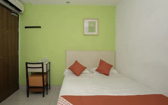 Oyo 903 Happy 92 Hotel - photo 2