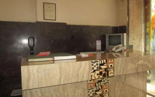 Hotel Kelson Dx - photo 2