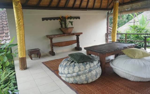 Puri Cantik Bungalow - photo 4