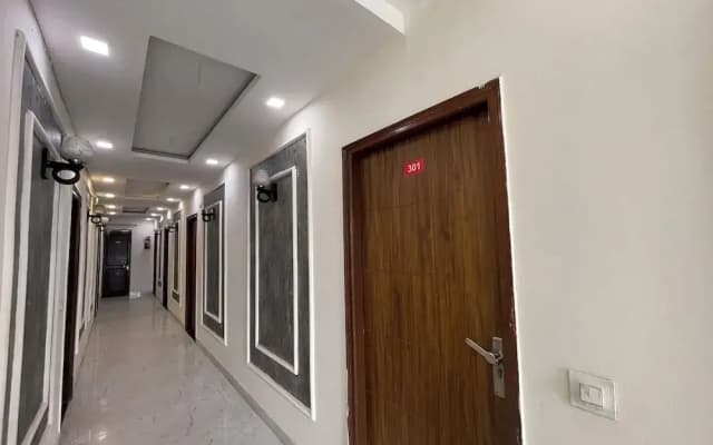 Hotel Heaven  Pacific Mall Subhash Nagar - photo 5