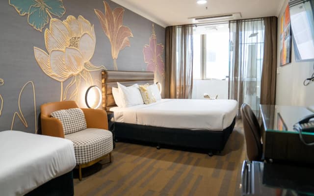 57 Hotel - photo 3