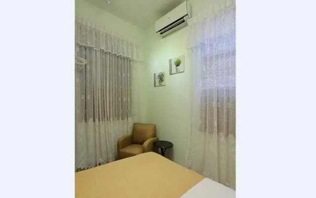 Twelve Inn Boutique Home - photo 2