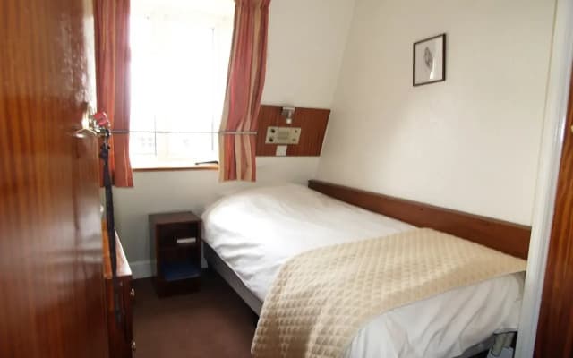 White Lodge - photo 5