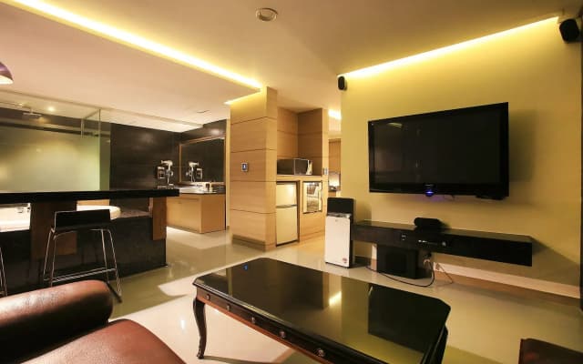 Tara Hotel - photo 2