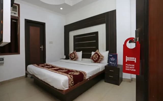 OYO 9042 Hotel Jai Balaji - photo 3