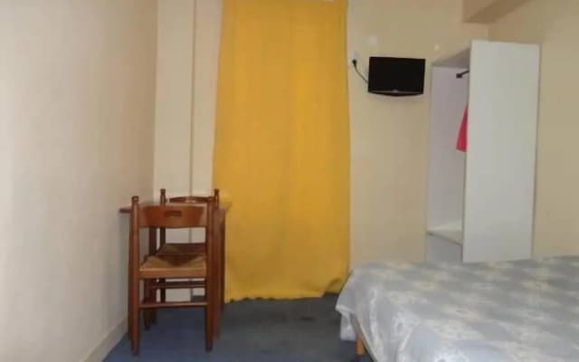 Hotel Santana - photo 2